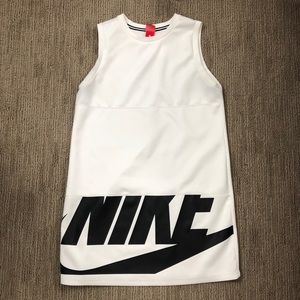 NIKE DRESS